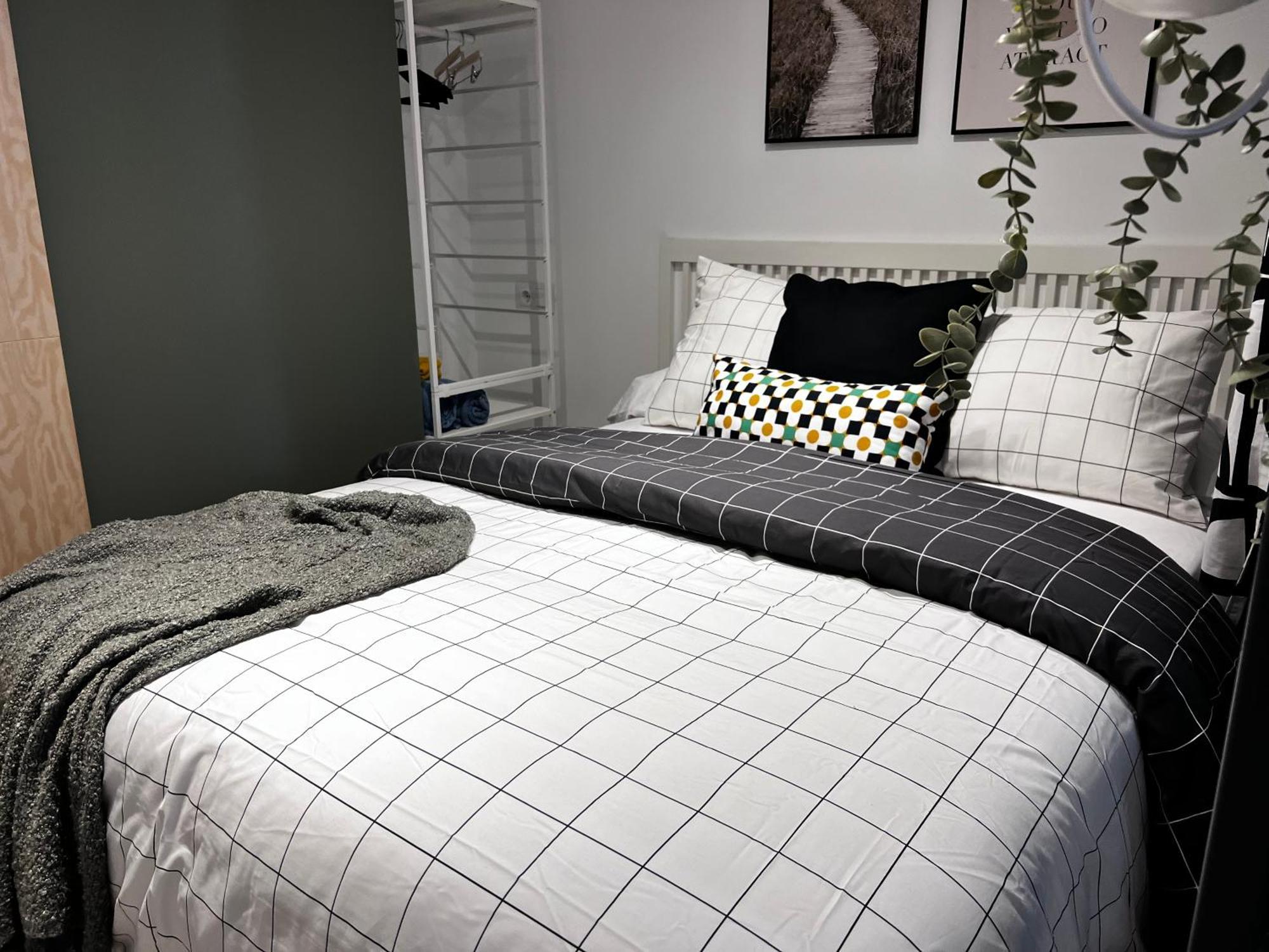 Sg Apartamentos, Silio 4B At 47-79 Valladolid Exteriör bild
